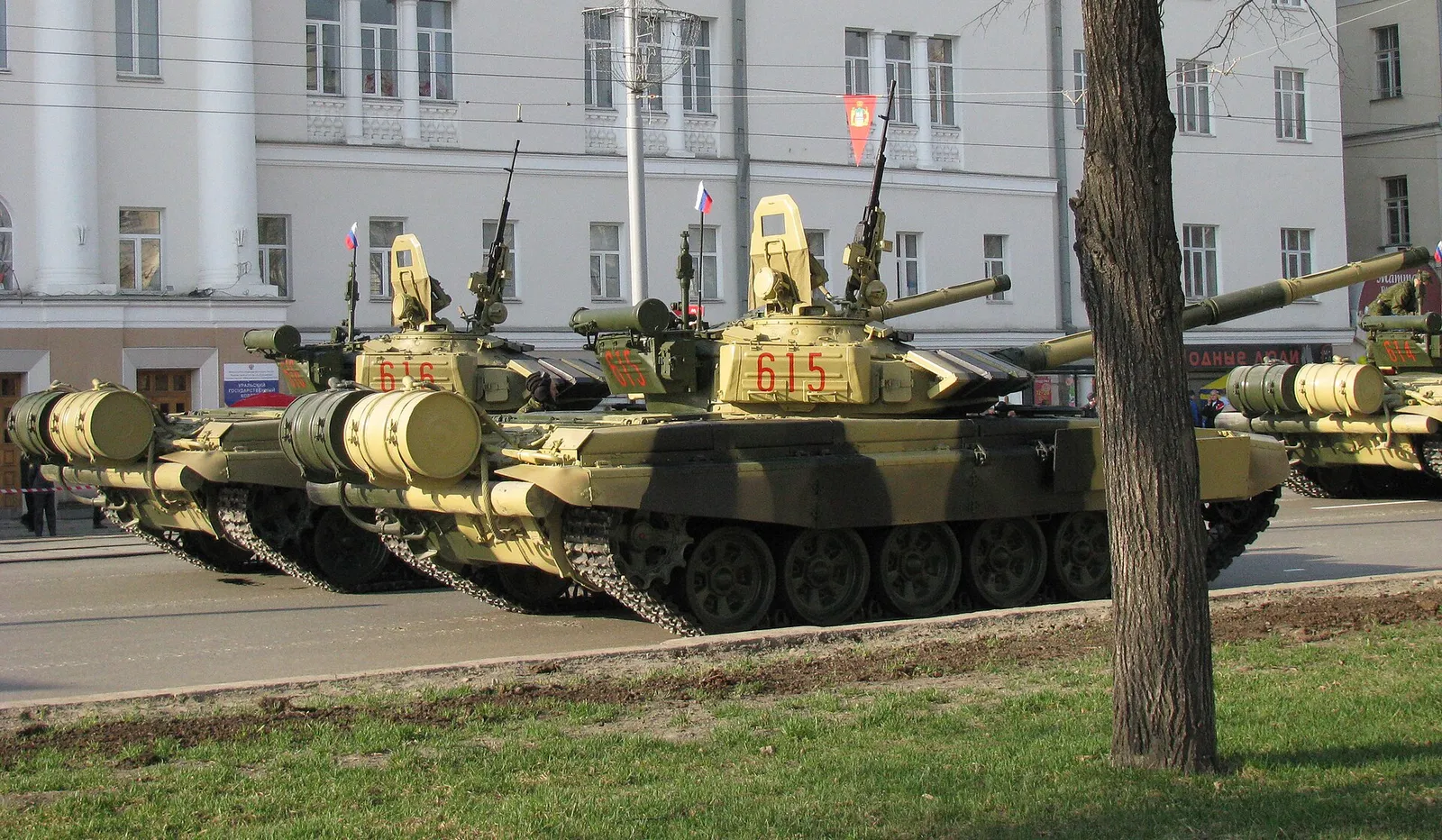 En stridsvagn av typen T-72 (genrebild)