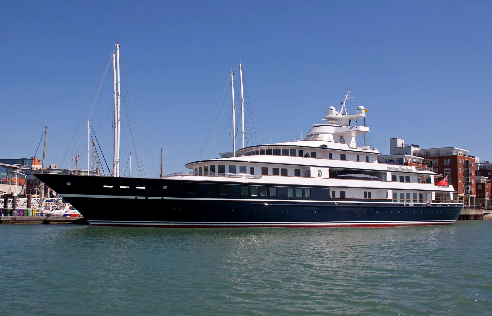 En lyxyacht (genrebild)