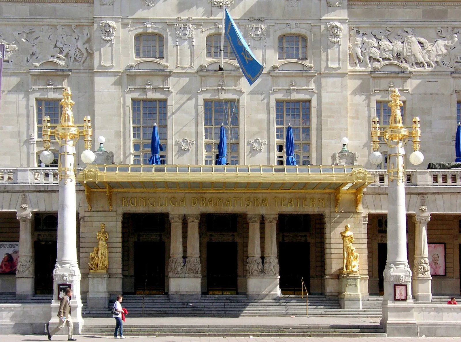 Entrén till Dramaten i Stockholm