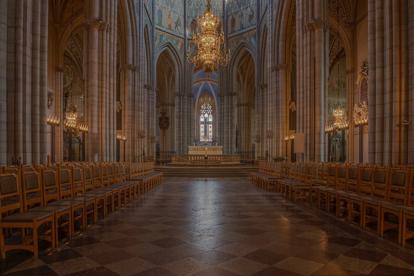 Uppsala med domkyrkan