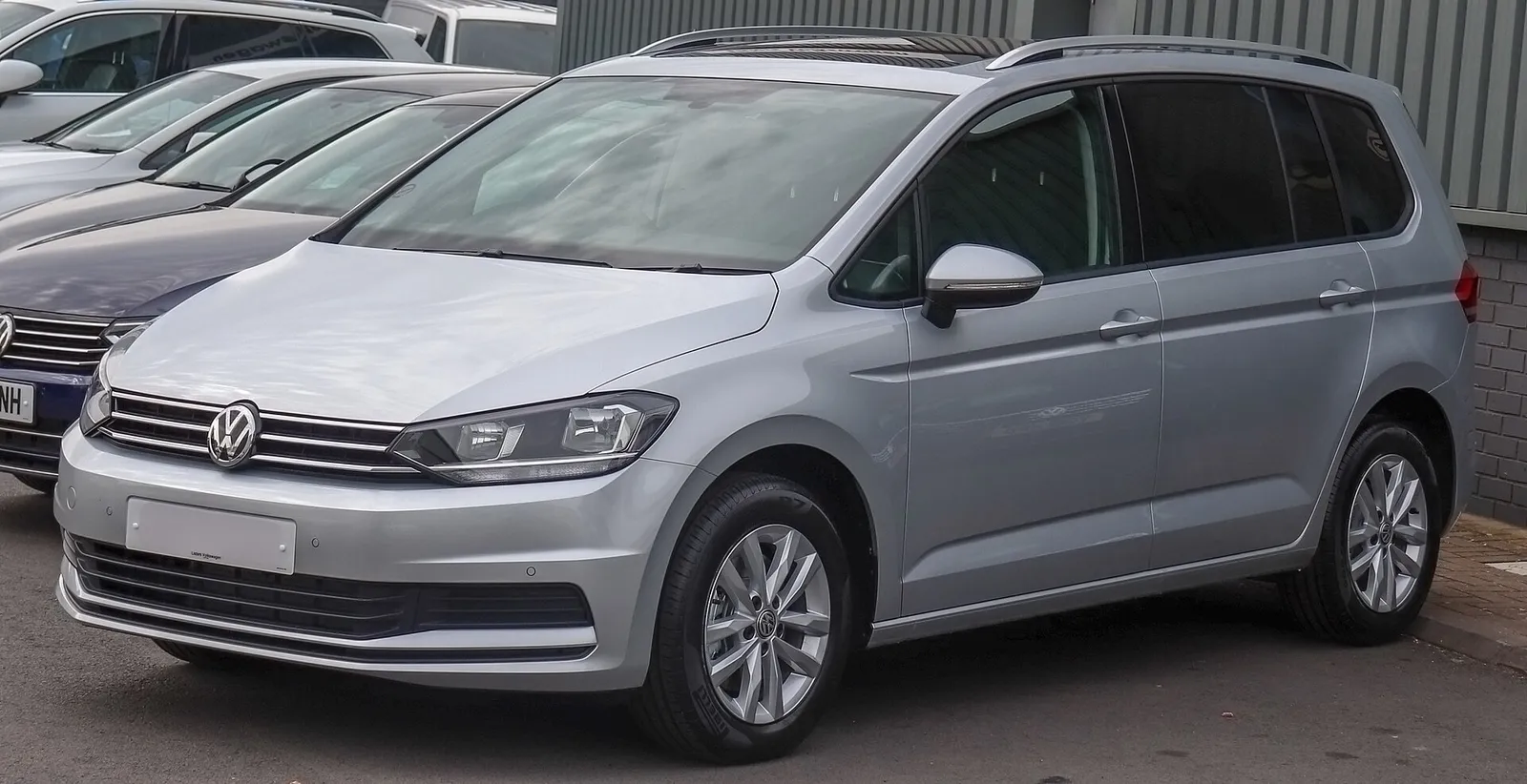 En Volkswagen Touran, arkivbild