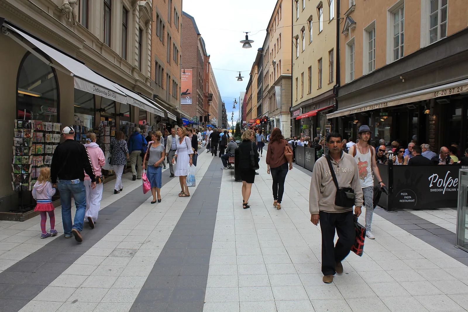 Arkivbild: Drottninggatan i Stockholm