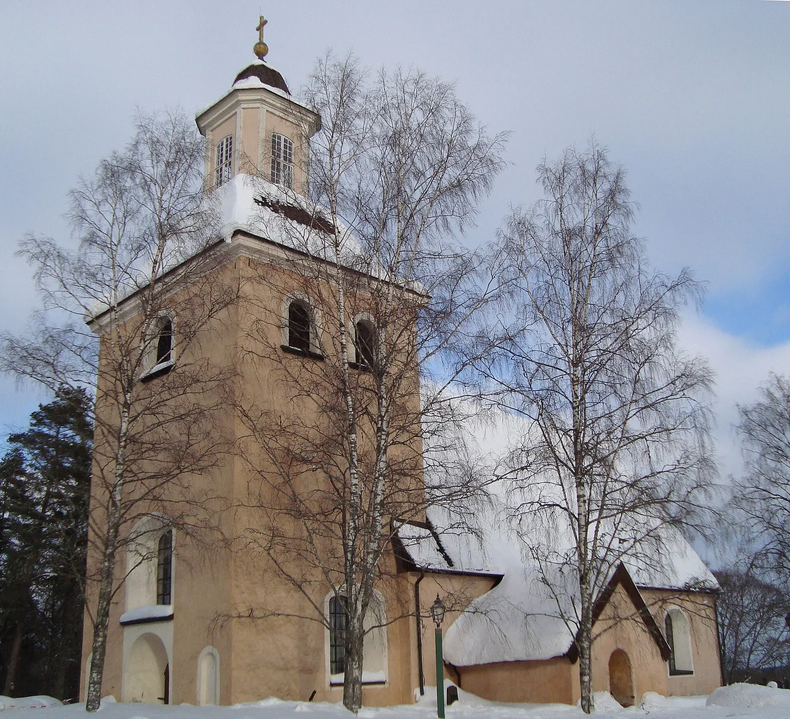 Arkivbild: en svensk kyrkobyggnad