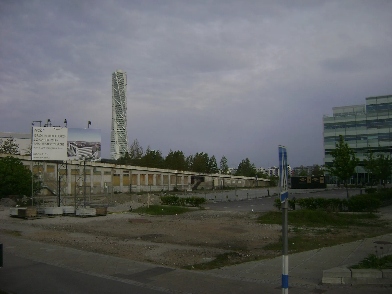 Västra hamnen med Turning Torso i Malmö (genrebild)