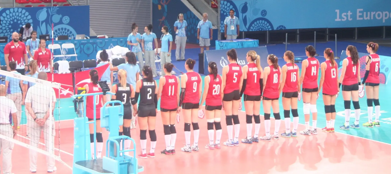 Arkivbild: en damvolleybollmatch