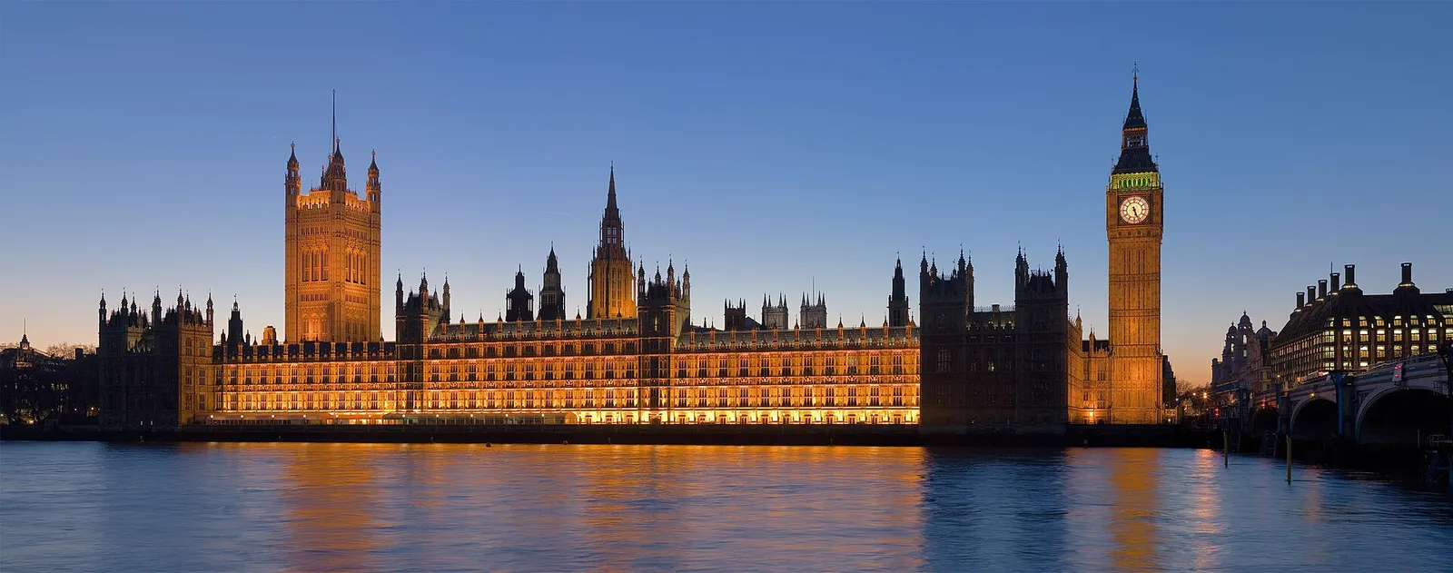Parlamentsbyggnaden Palace of Westminster i London