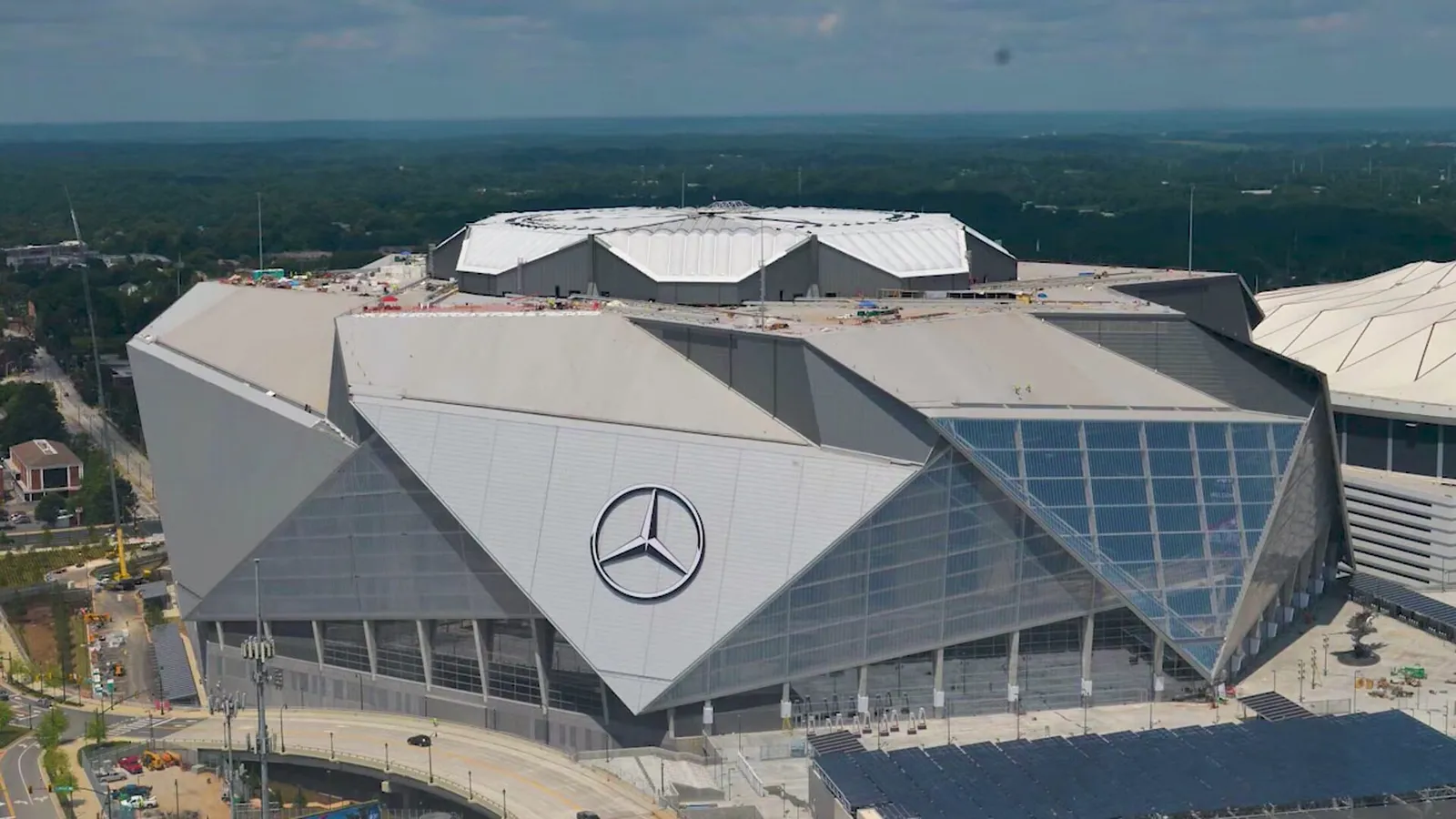 Mercedes-Benz Stadium i Atlanta, arenan för matchen