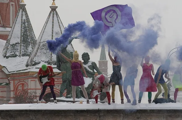 Pussy Riot vid Röda torget i Moskva